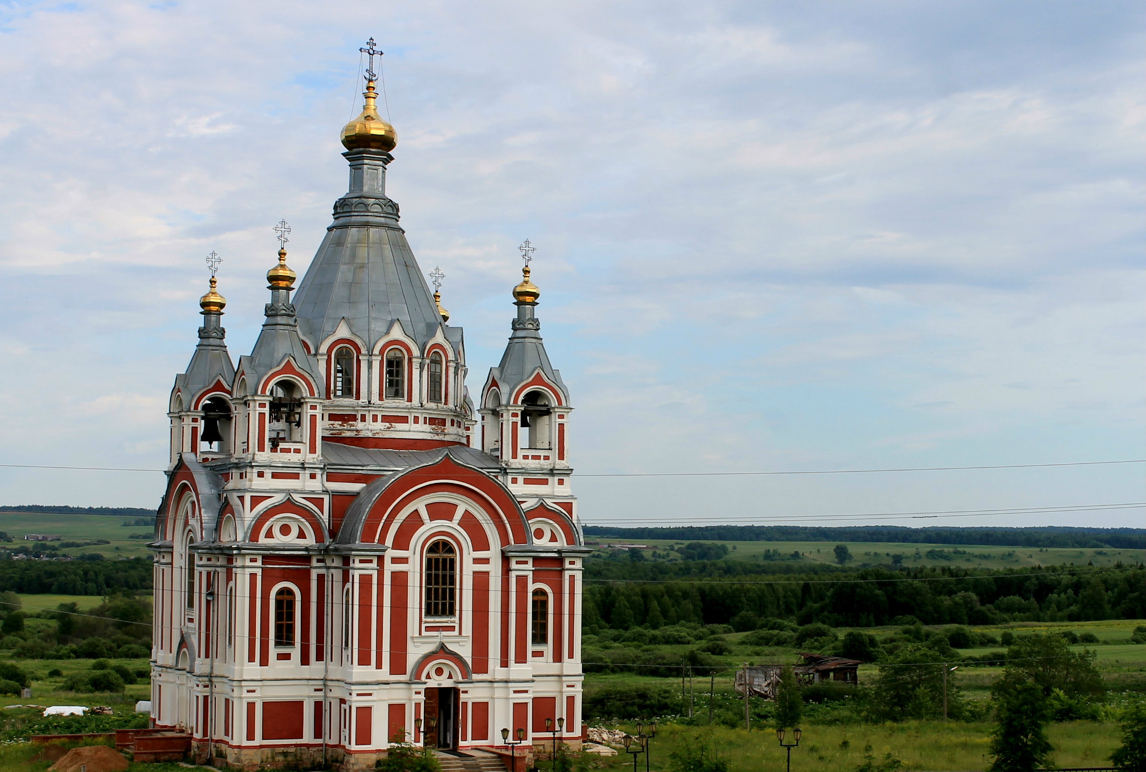 Церковь крае. Николаевский храм Чернушинский район. Свято-Никольский женский монастырь Чернушинский район. Никольский монастырь Чернушинский район. Николаевская Церковь Чернушинский.