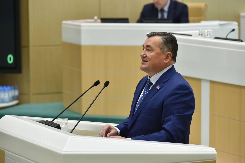​Спикер краевого парламента Валерий Сухих награжден Почетной грамотой Государственной Думы