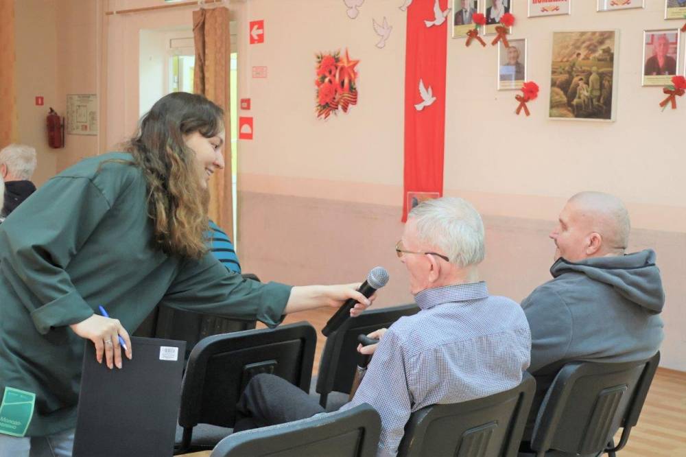 Молодежь «ПМУ» «Уралхима» провела мероприятие для подопечных геронтологического центра