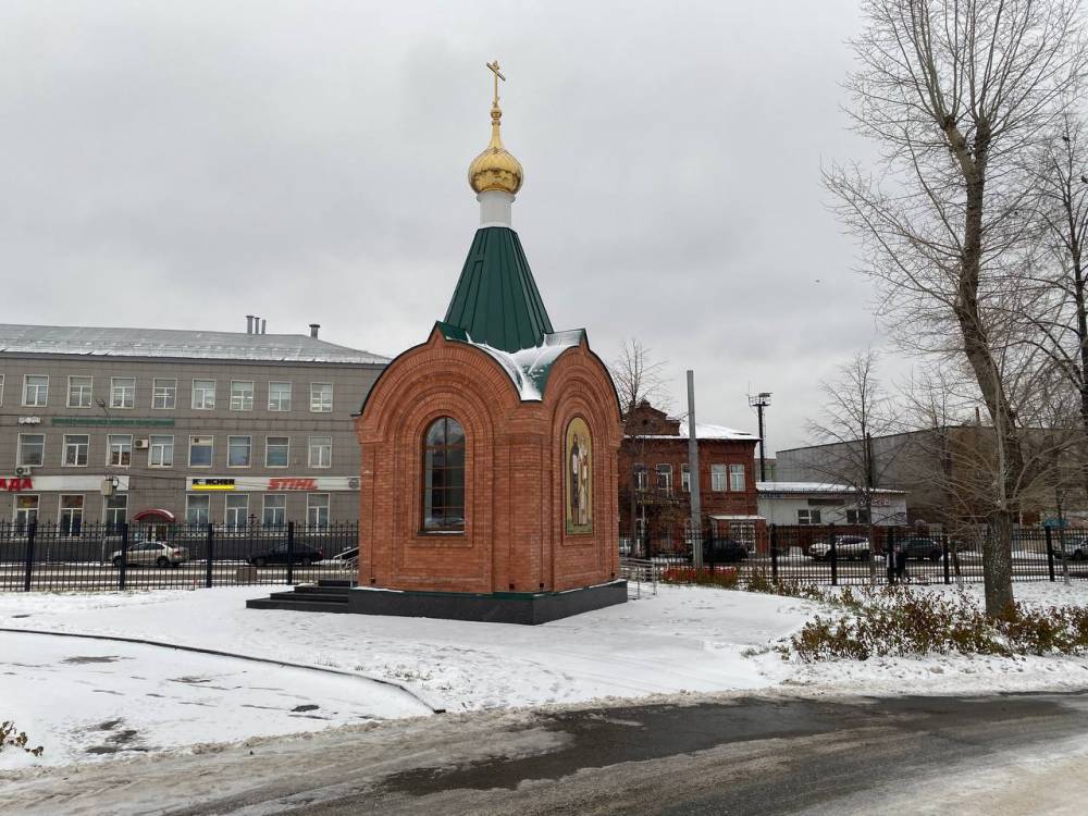 На территории ПГНИУ освятили часовню, установленную в память о погибших при стрельбе в вузе