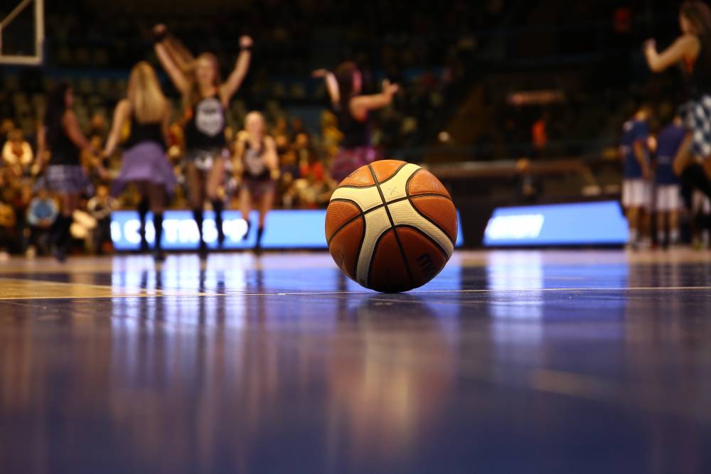 На стадионе «Юность» в Перми открылся центр уличного баскетбола
