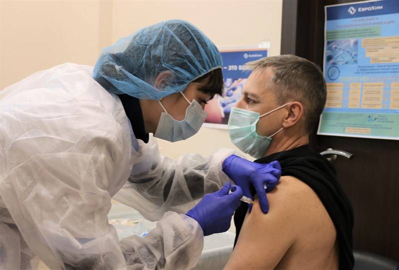 ​«ЕвроХим» в Пермском крае проводит масштабную работу по вакцинации сотрудников