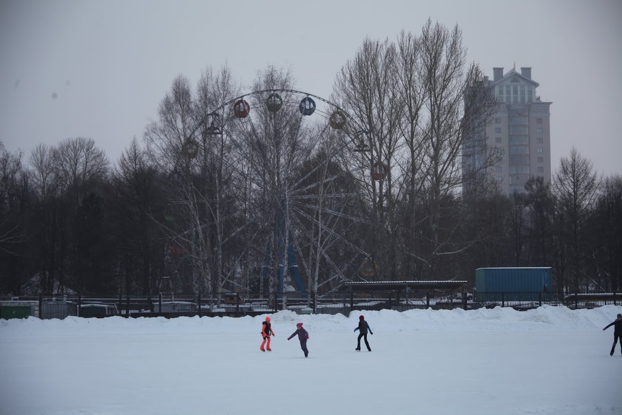 Каток пермь. Каток Юность Пермь. Стадион Гайва Пермь каток. Стадион Юность Пермь каток. Стадион Юность Пермь 2022.